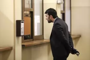 Захариева и неин заместник бяха разпитани за паспорта на Божков