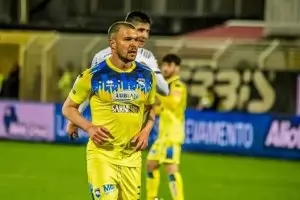 Божинов от Италия: Страх ме е за децата ми в България