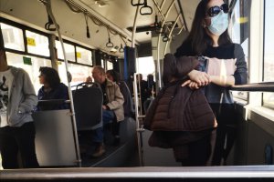 Столична община започва масови проверки за това дали пътниците в