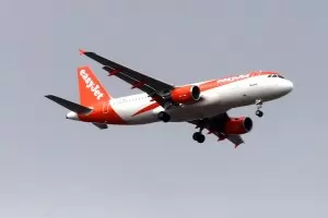 След шпионския скандал Русия спря полетите с туристи към България 