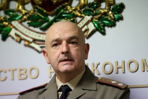 Броят на заразените български граждани с коронавирус у нас е