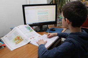 38 от учениците у нас се обучават онлайн през тази