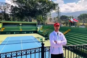 България е на крачка от Световна група II за Купа "Дейвис"