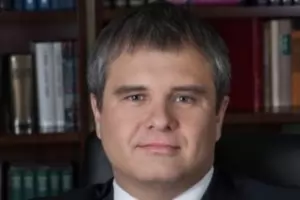 Племенник на Путин прави партия