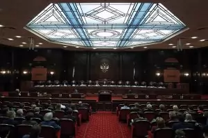 Руски интелектуалци алармират за кремълски преврат