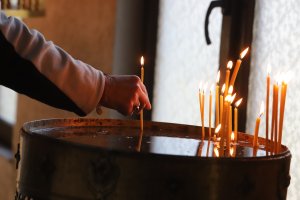 Днес е Месопустна Задушница Нарича се така защото е в