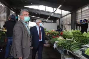 Ананиев отваря пазарите след Великден, ако мерките се спазват