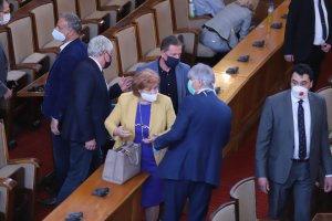 Мерките които управляващите приеха в защита на длъжниците които не