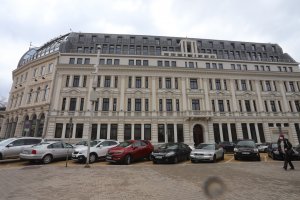 Банката на олигархията с този незавиден етикет се е