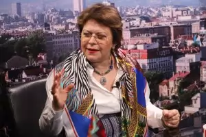 Дончева: Кадрови грешки може да костват втори мандат на Радев
