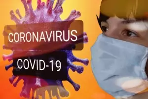 Новите случаи на COVID-19 бавно вървят надолу