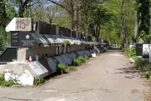 Терзиев пристъпи към разширяване на гробищата в София 