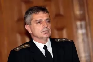 Адмирал Емил Ефтимов е новият началник на отбраната