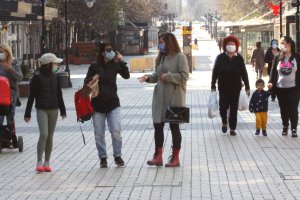 35 от българите очакват епидемията да приключи до няколко месеца