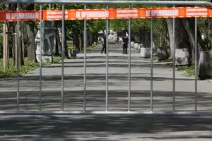 Бетонът настъпва и към градинките на София