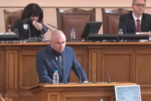 Докога ще ни правят на идиоти?