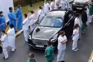 Медици обърнаха демонстративно гръб на премиера на Белгия