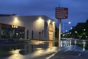 Ремонтирана улица в Русе потъна под вода след първия дъжд