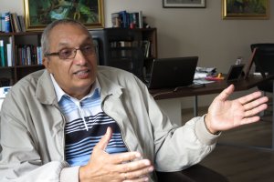 България се справя с кризата сравнително добре но само на фона