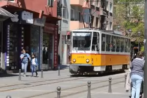 Градският транспорт на София готви стачка