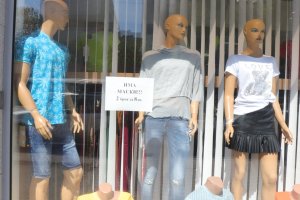 Ваксинираните срещу COVID 19 може да получат позволение да не носят