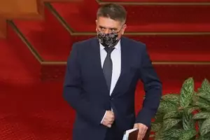 Данаил Кирилов: Реформи правя, оставка не давам!