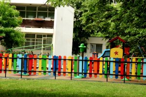 Родители на неприети деца в детските градини в София днес