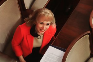 Действащият омбудсман Диана Ковачева запази поста си след като получи