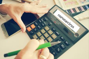 Драстичното изоставане в даването на спасителните в COVID кризата грантове за бизнеса бе