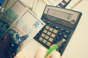 Банките ограничават отпускането на заеми с фиксирана лихва сочи информация