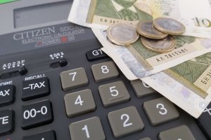 Фирмите няма да докладват в НАП на кого изплащат командировъчни