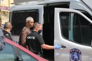 Партиен лидер се разследва за присвояване на субсидия