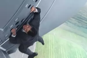 Том Круз ще снима филм в космоса