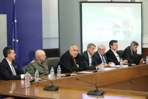 Докладът на алтернативния щаб за коронавируса се оказа секретен 