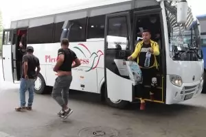 Служебният кабинет е дал скандален подарък за превозвачите 