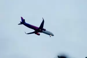 Парламентът разшири държавната помощ за туроператорите