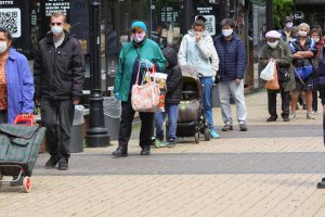 Българите без постоянен адрес към април са внушителната цифра 81