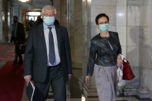 Специално създадени за лечение на коронавирус отделения в страната постепенно