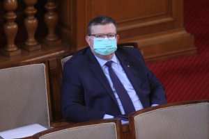 Председателят на антикорупционната комисия КПКОНПИ и бивш главен прокурор Сотир