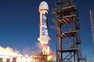 Компанията на милардера Джеф Безос Blue Origin обяви че ще
