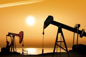 ОПЕК и Русия започнаха да съкращават добива на нефт