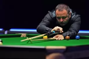 Магуайър изхвърли световния №1 от Шампионата на тура