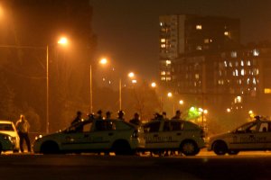 За живота под похлупак това е типично втренчваш се в