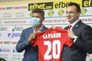 Балъков: Треньор съм на "ЦСКА 1948", другото не ме интересува