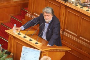 Мандатът на генералните директори на Българското национално радио и Българската