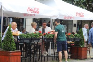 Седмица преди влизане в сила на намаления ДДС за ресторантьорски