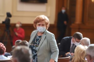 ГЕРБ върна бонусите за държавните служители които участват в бордовете