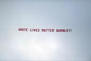 Расистки скандал помрачи победа на "Манчестър С"