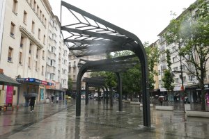 Година и половина след края на ремонта на столичния площад