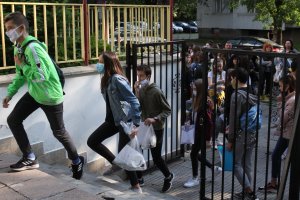 Близо 60 000 седмокласници се явиха на националното външно оценяване